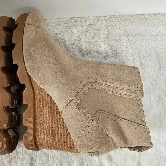 Sorel Joan Uptown Light Tan Chelsea Wedge Boots Suede Bootie 10 - Picture 9 of 12